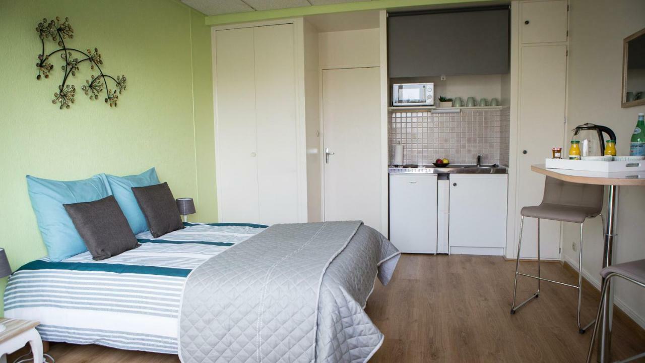 Studios Etape Du Lac Bourbon-Lancy Exterior foto